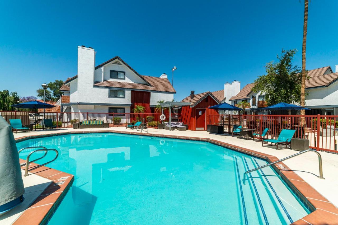 Metro Phx Studio Queen Sleeps 4 Heated Pool Phoenix Bagian luar foto